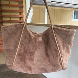 ALO YOGA FAUX FUR TOTE BAG